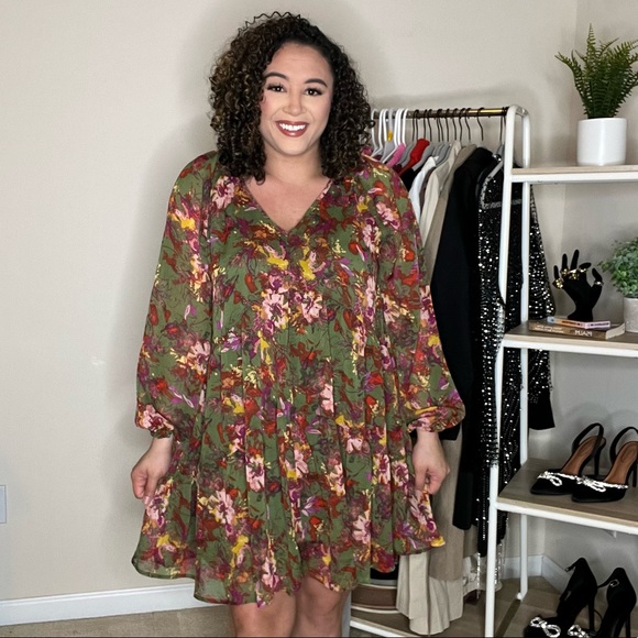 Time and Tru Dresses & Skirts - Medium fits like a large